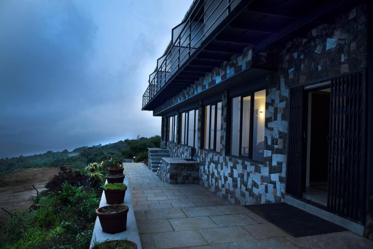 Stayvista At Talerock Inn Mountain View - Breakfast Included Vālpārai Exterior foto